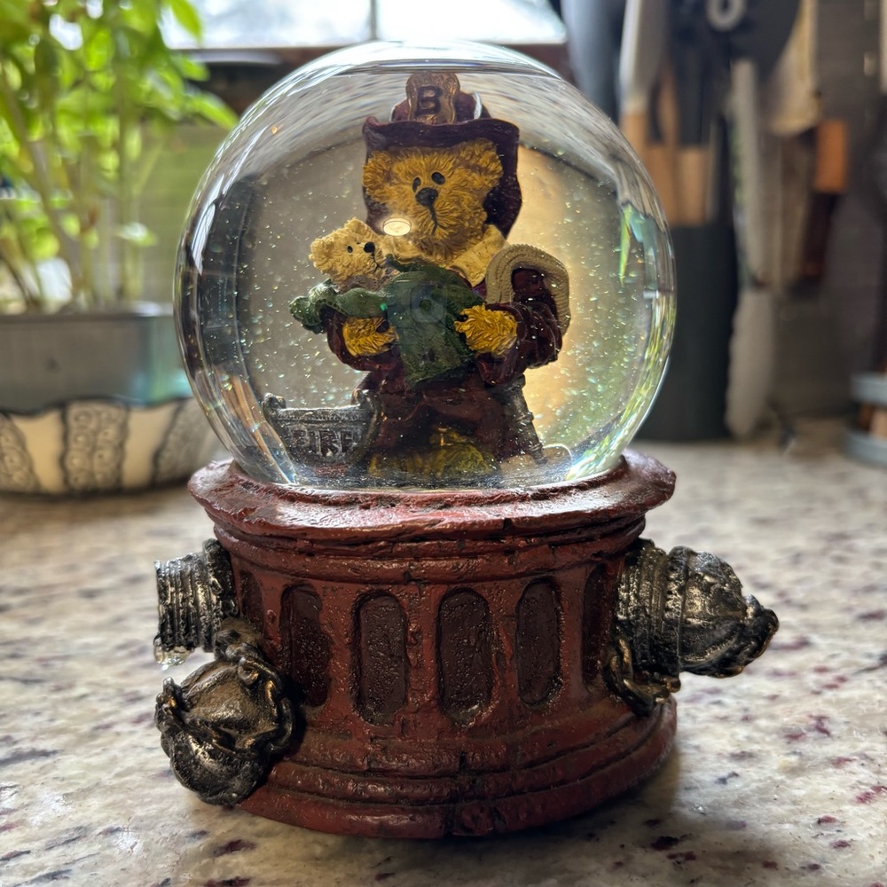 Boyds Bears Fireman Snow Globe with Maroon/Silver Accents